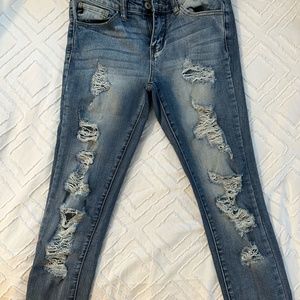 KANCAN LOS ANGELES DISTRESSED SKINNY JEANS SZ. 26